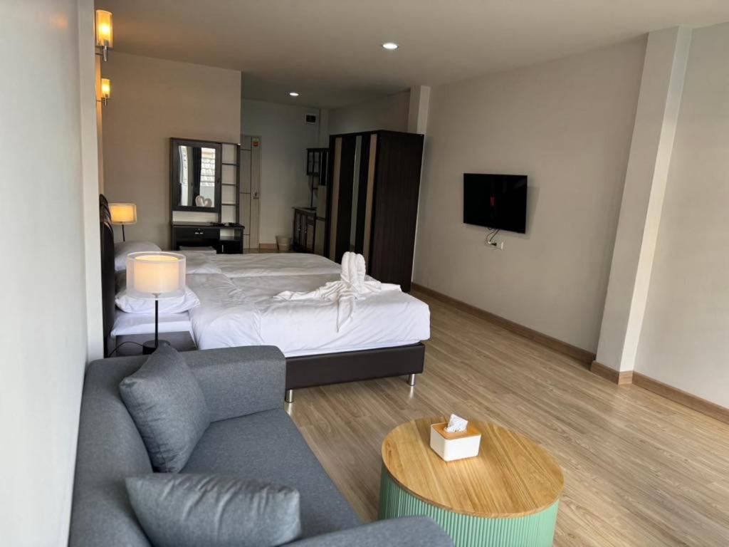 Pipp Residence Bangkok Luaran gambar