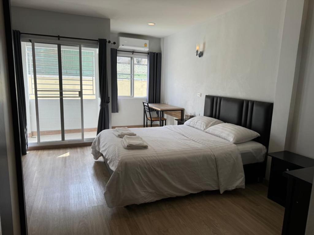 Pipp Residence Bangkok Luaran gambar